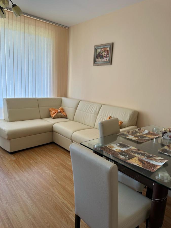 Private Apartments In Oxygen Свети-Влас Экстерьер фото