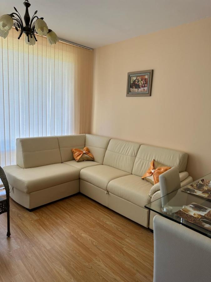 Private Apartments In Oxygen Свети-Влас Экстерьер фото