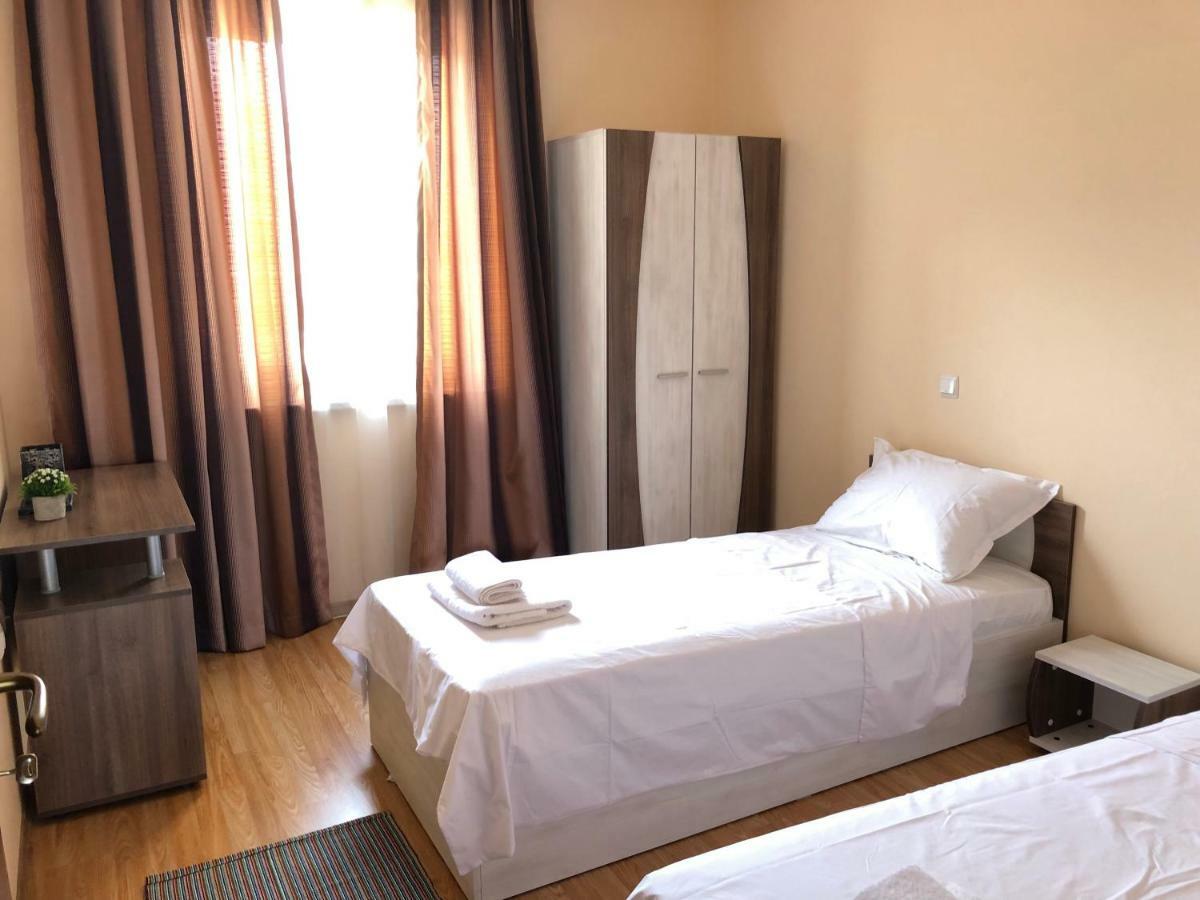 Private Apartments In Oxygen Свети-Влас Экстерьер фото